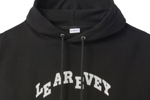LE AREVEY ARCH LOGO HOODIE BLACK